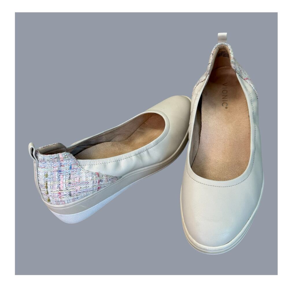 Vionic Jacey Wedge Low Heel Slip On Comfort Shoes Women Size 10 Cream Leather
